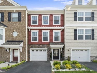 10637 HINTON WAY, MANASSAS, VA 20112