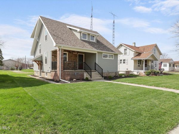 547 N Church Street, Oak Harbor, OH 43449