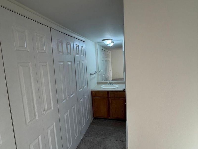 4645 Merrimar Circle E, Unit F, Columbus, OH 43220 Photo 21