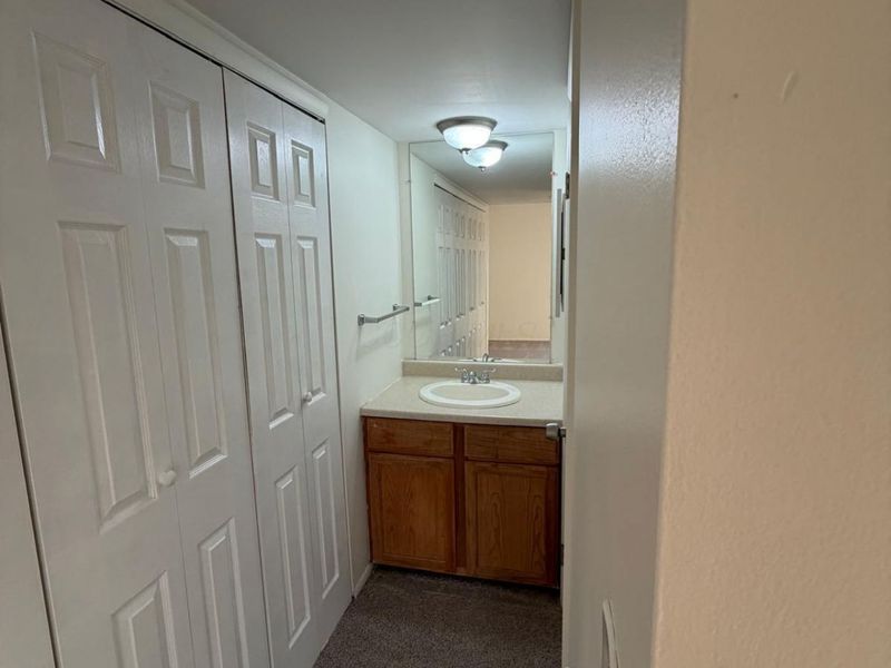 4645 Merrimar Circle E, Unit F, Columbus, OH 43220 Photo 22