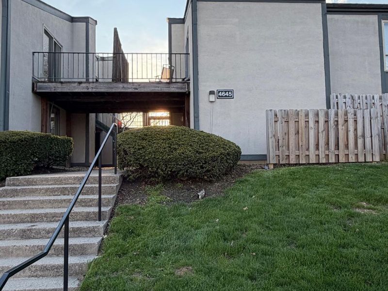 4645 Merrimar Circle E, Unit F, Columbus, OH 43220 Photo 5