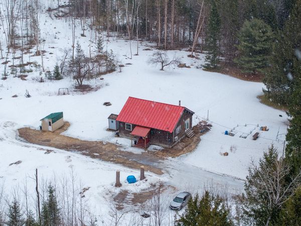 1337 E Plantation Road E, Unorganized Aroostook, ME 04758