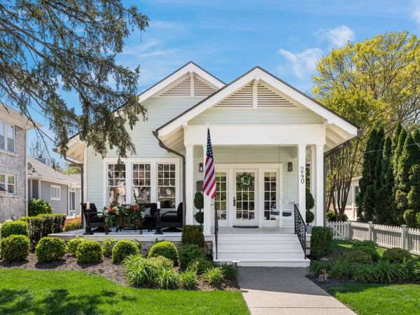 240 4th Ave S, Franklin, TN 37064