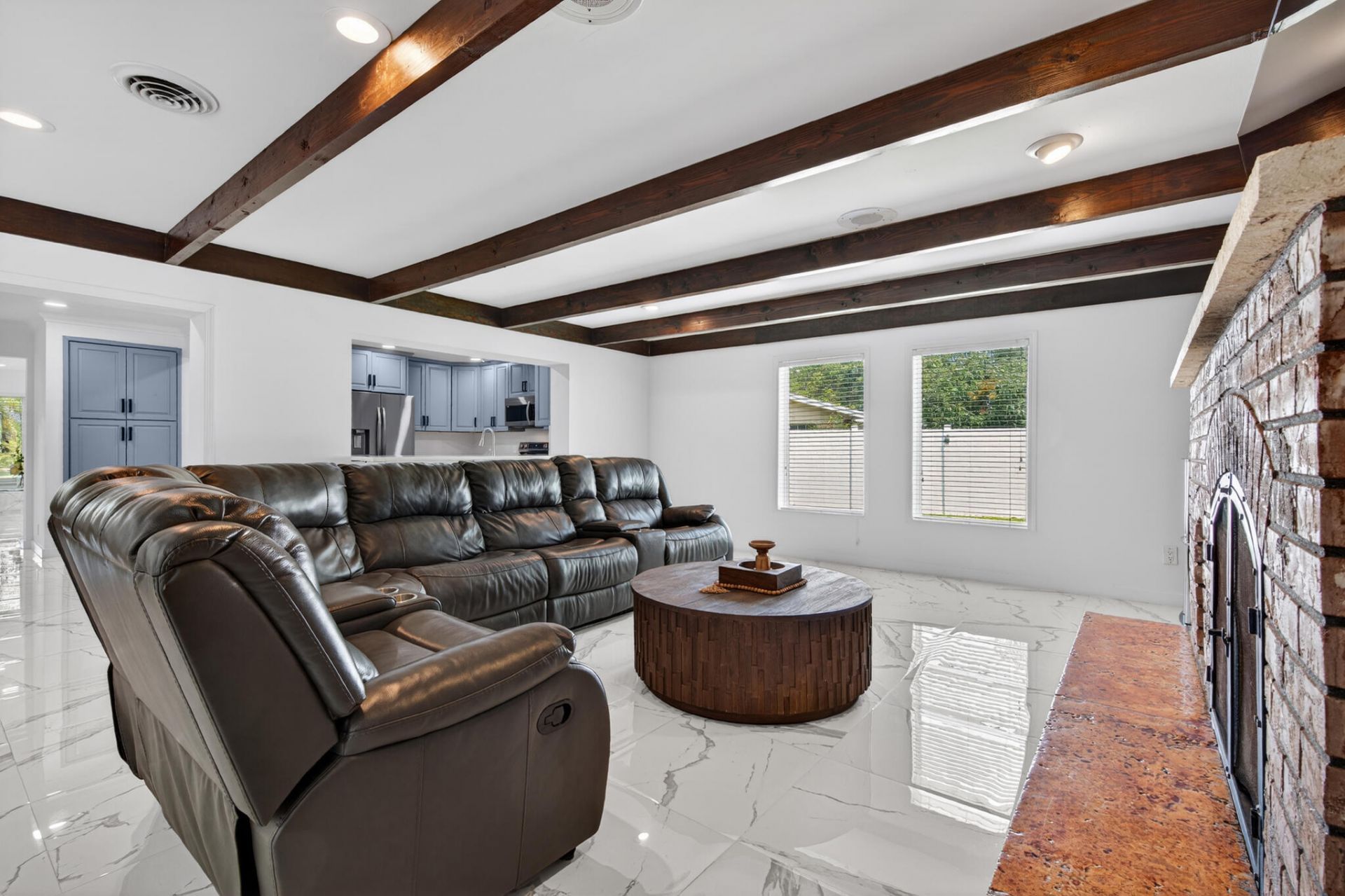 6890 NW 31st Way, Fort Lauderdale, FL 33309 Photo