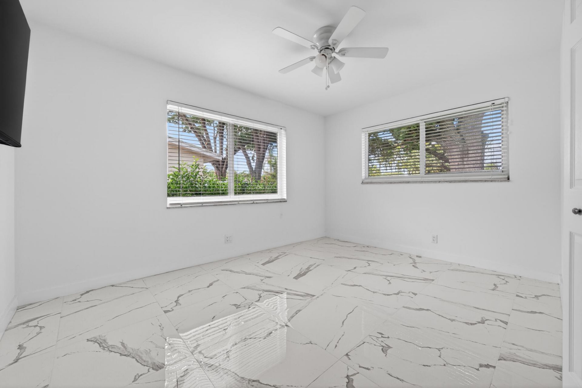 6890 NW 31st Way, Fort Lauderdale, FL 33309 Photo
