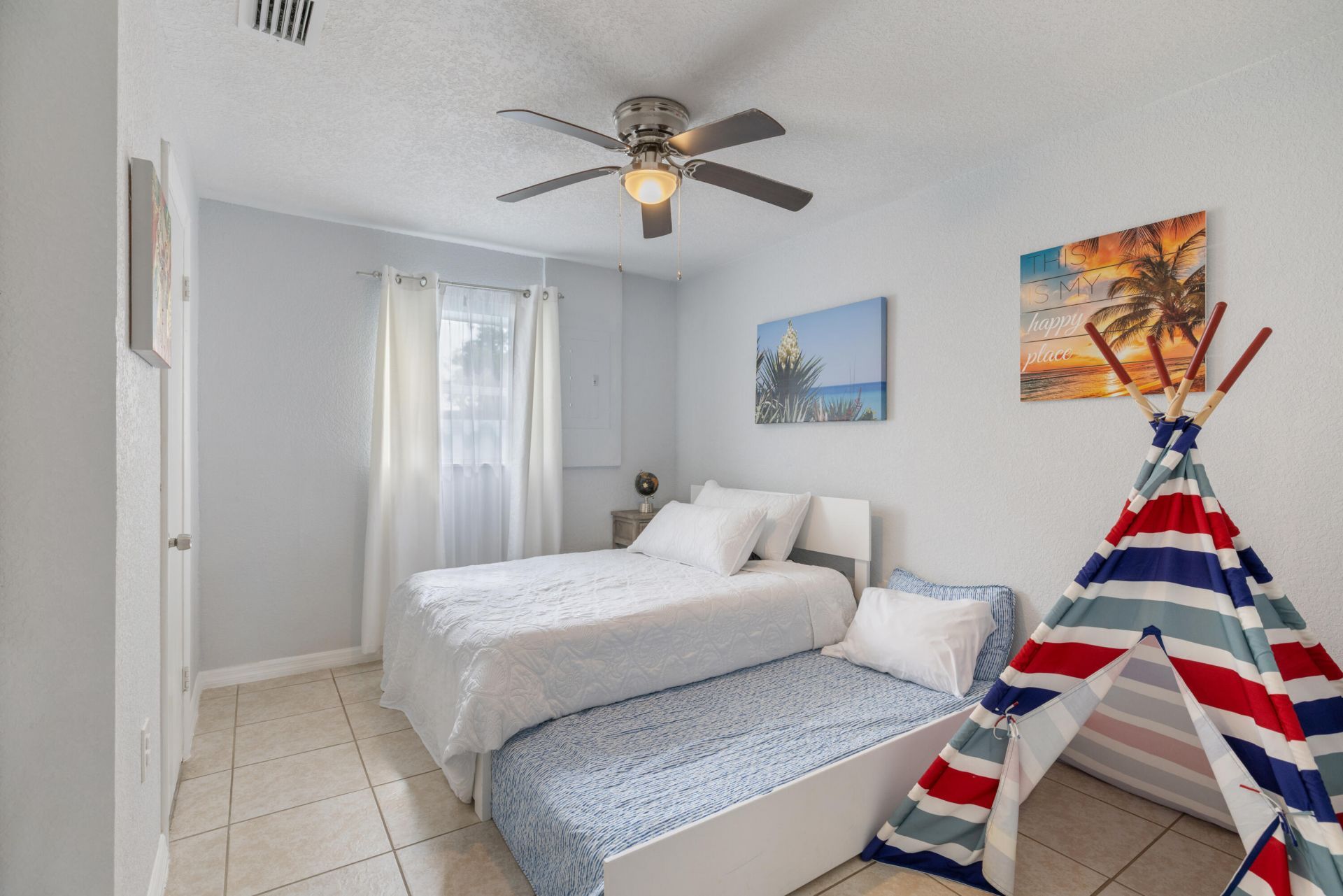 1310 4th Court, Vero Beach, FL 32960 Photo