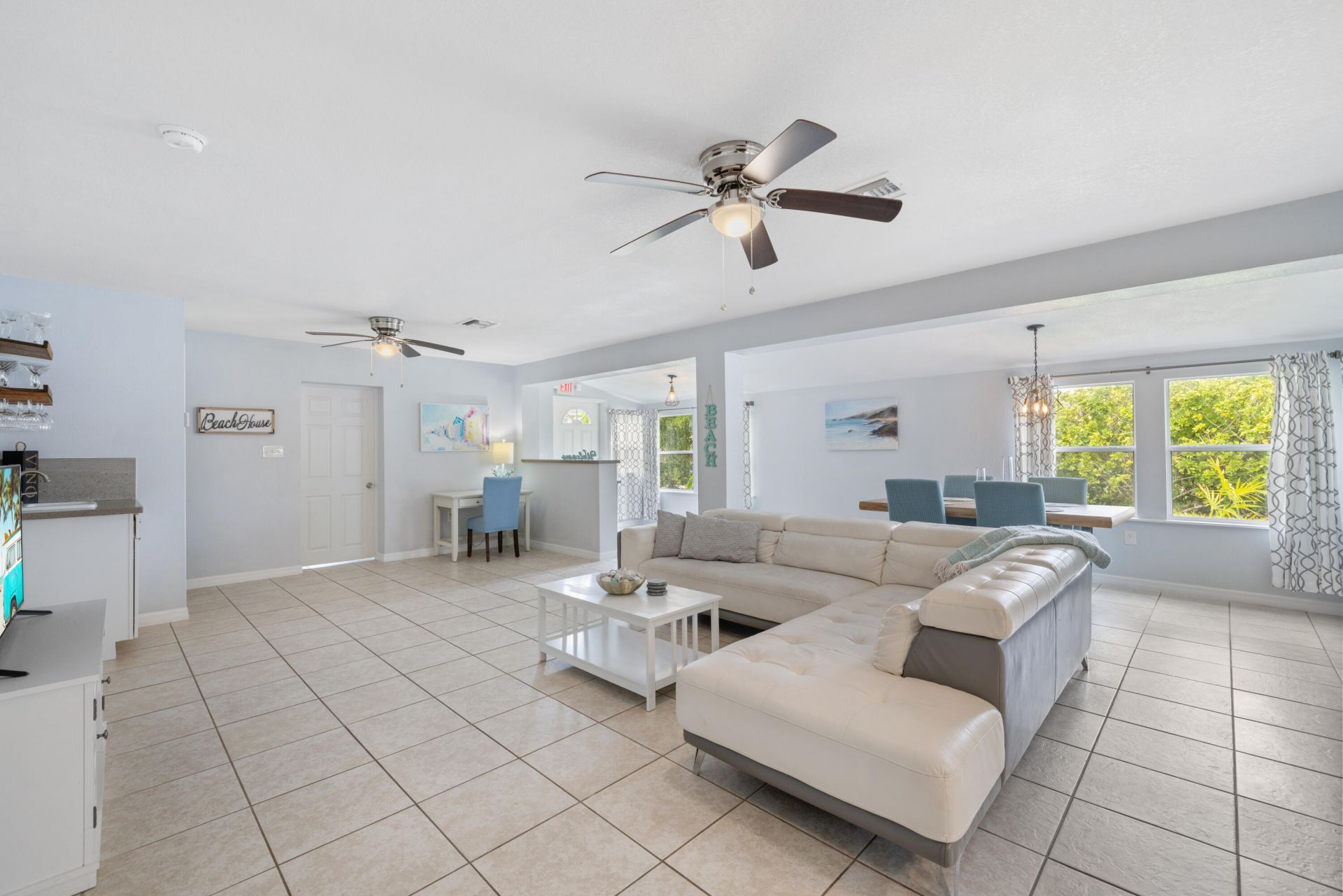 1310 4th Court, Vero Beach, FL 32960 Photo