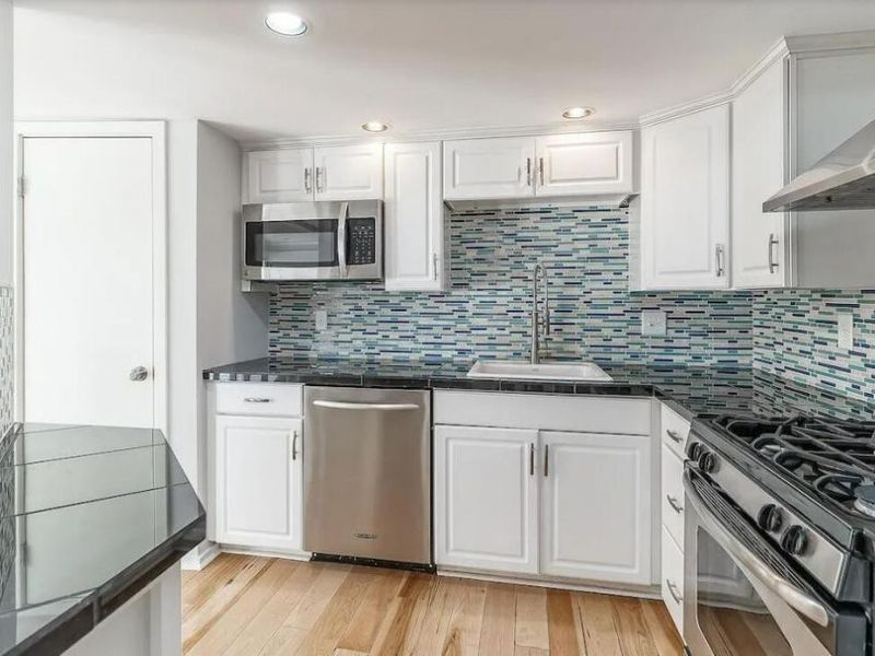 5442 Worthington Forest Place , Columbus, OH 43229 Photo 8