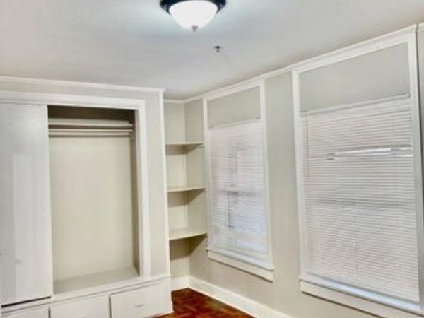 27 MAIN STREET E, Unit 207, WESTMINSTER, MD 21157