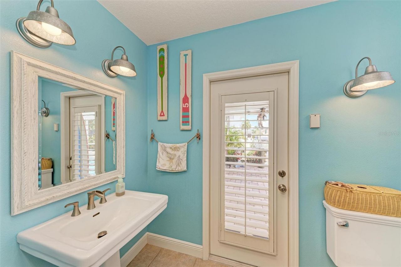 4527 Blue Marlin Drive, Bradenton, FL 34208 Photo