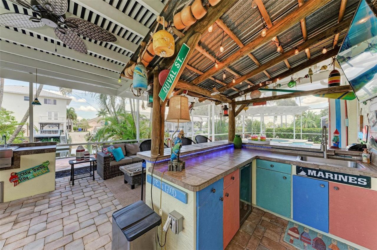 4527 Blue Marlin Drive, Bradenton, FL 34208 Photo