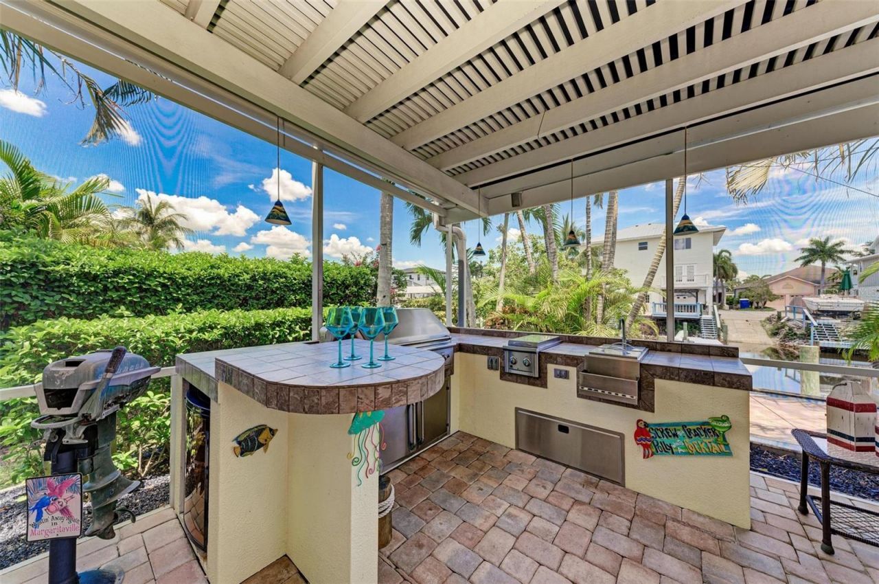 4527 Blue Marlin Drive, Bradenton, FL 34208 Photo