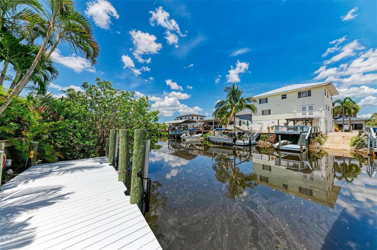 4527 Blue Marlin Drive, Bradenton, FL 34208 Photo