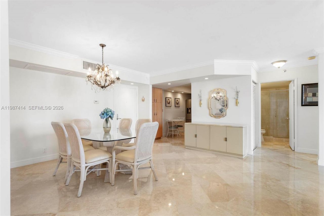 3600 Mystic Pointe Dr, Unit 1402, Aventura, FL 33180 Photo