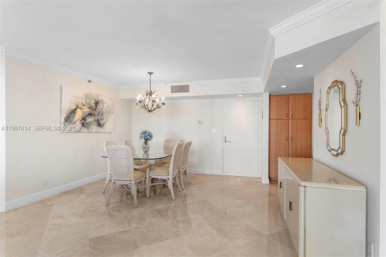 3600 Mystic Pointe Dr, Unit 1402, Aventura, FL 33180 Photo