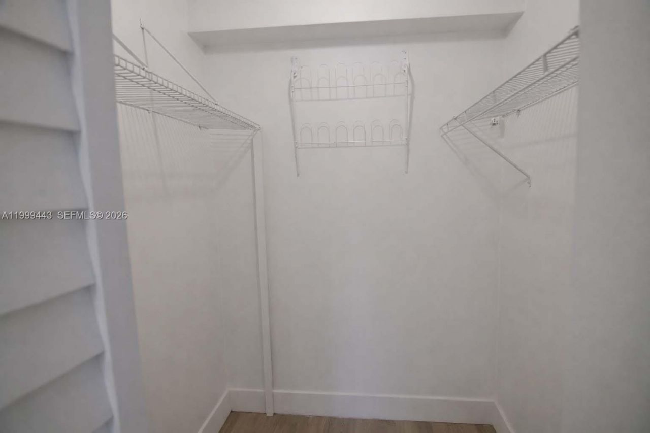 6780 W 2nd Ct, Unit 212, Hialeah, FL 33012 Photo