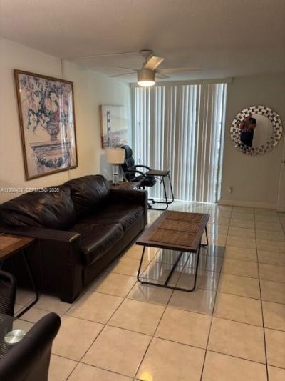 210 172nd St , Unit 127, Sunny Isles Beach, FL 33160 Photo