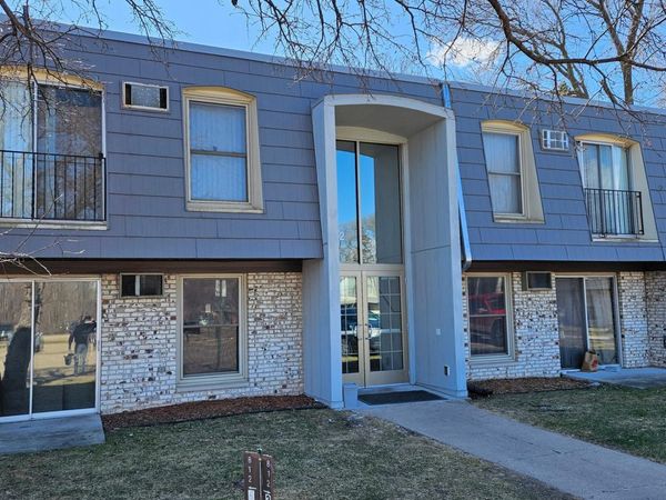 812 9th Avenue S, Unit 7, Hopkins, MN 55343