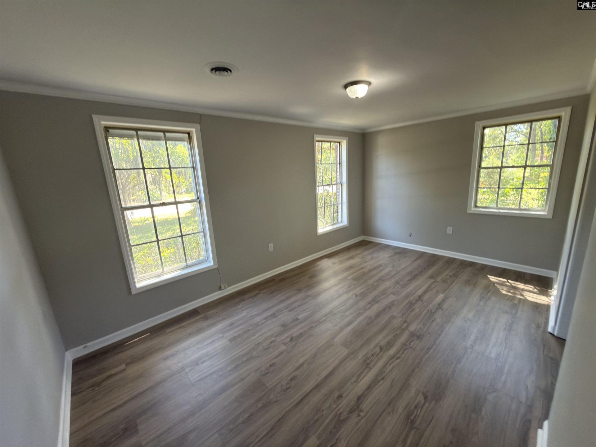 9559 Marlboro Ave Photo 15