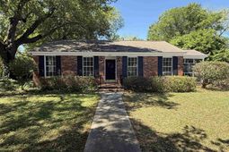 9559 Marlboro Ave photo 4