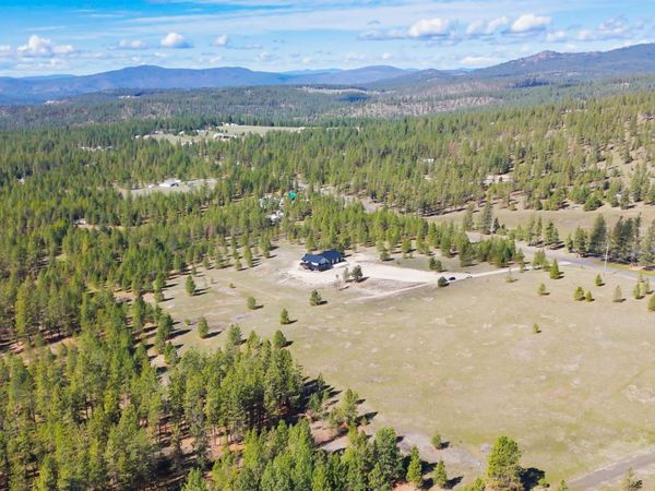 XX W McKenzie Woolard Rd, Nine Mile Falls, WA 99006