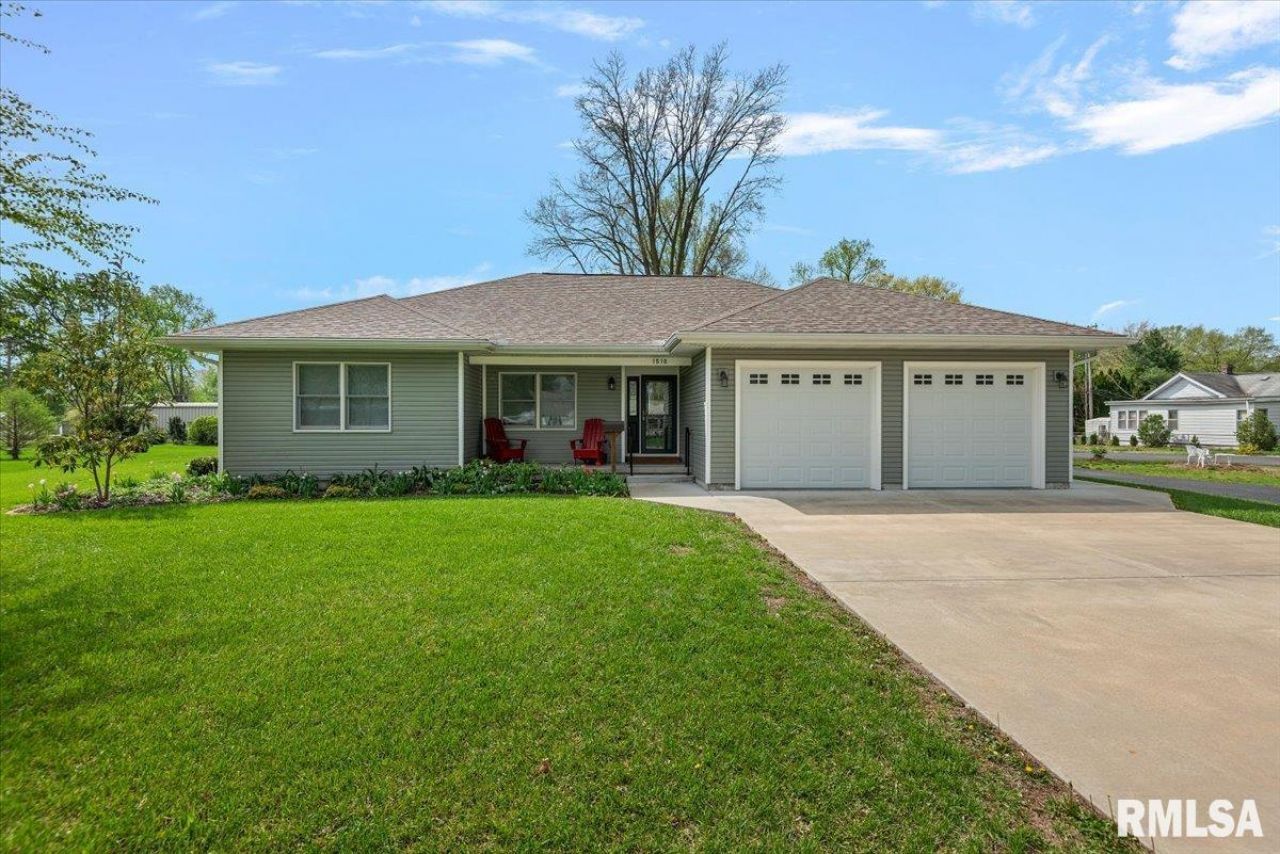 1510 W Glenn Avenue, Springfield, IL 62704 Main Photo