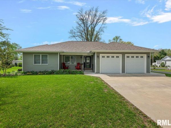 1510 W GLENN Avenue, Springfield, IL 62704