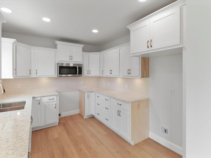 547 N Church Street, Oak Harbor, OH 43449 Photo 16