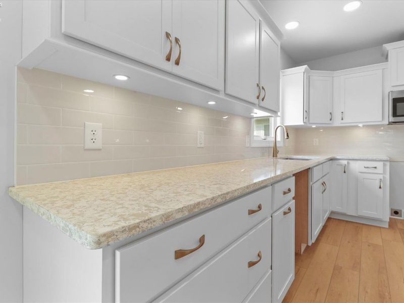 547 N Church Street, Oak Harbor, OH 43449 Photo 18