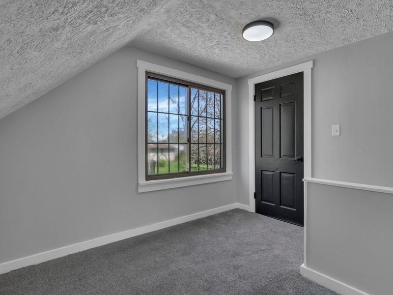 4596 Glenmawr Avenue , Columbus, OH 43224 Photo 27