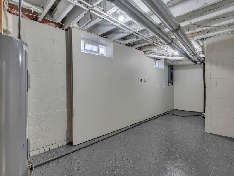 4596 Glenmawr Avenue , Columbus, OH 43224 Photo 36