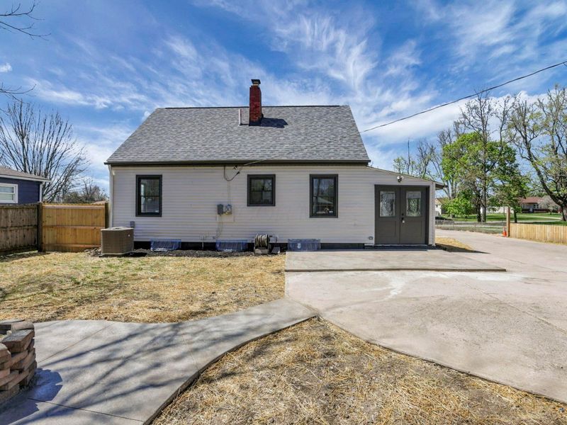 4596 Glenmawr Avenue , Columbus, OH 43224 Photo 39