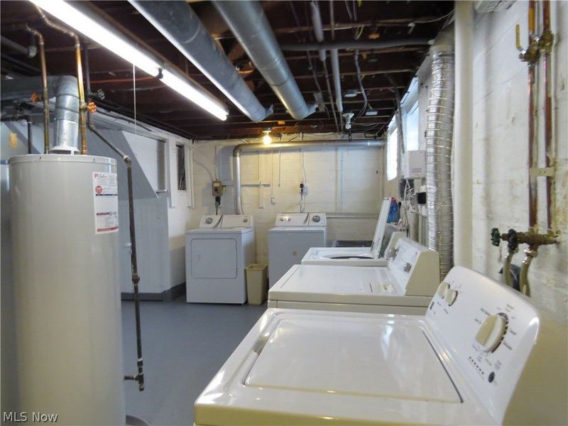 13513 Clifton Boulevard , Unit 3, Lakewood, OH 44107 Photo 14