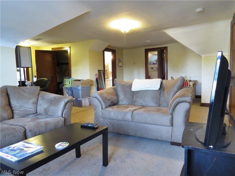 13513 Clifton Boulevard , Unit 3, Lakewood, OH 44107 Photo 3