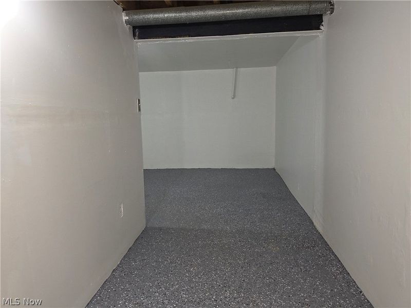 4915 Kresge Drive , Columbus, OH 43232 Photo 17