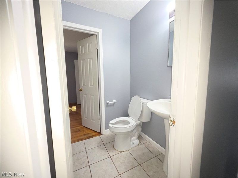 4915 Kresge Drive , Columbus, OH 43232 Photo 27