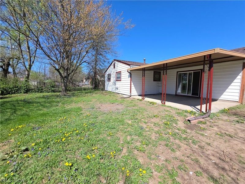 4915 Kresge Drive , Columbus, OH 43232 Photo 6