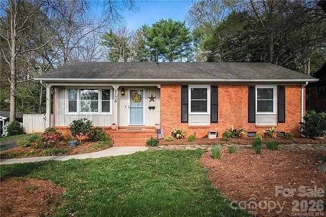 6736 Brookcrest Drive, Charlotte, NC 28210 Main Photo