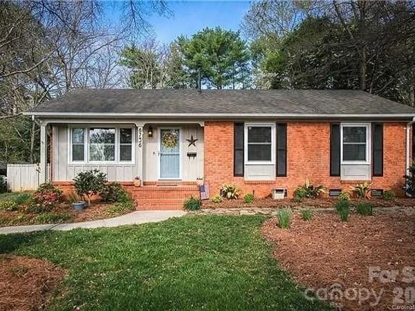 6736 Brookcrest Drive, Charlotte, NC 28210
