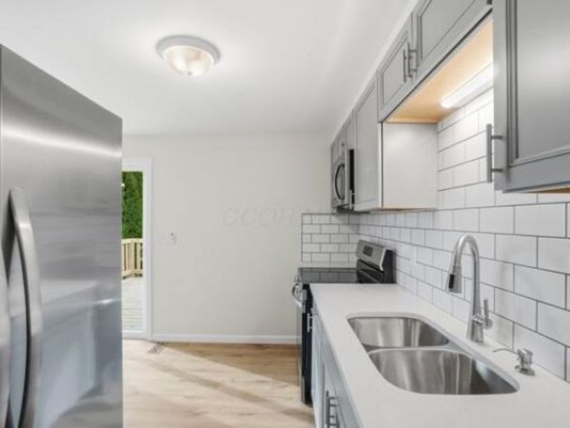 6841 Metuchen Place, Reynoldsburg, OH 43068 Photo 13