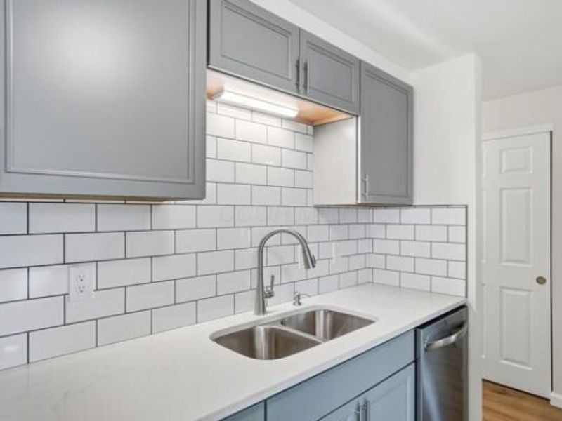 6841 Metuchen Place, Reynoldsburg, OH 43068 Photo 14