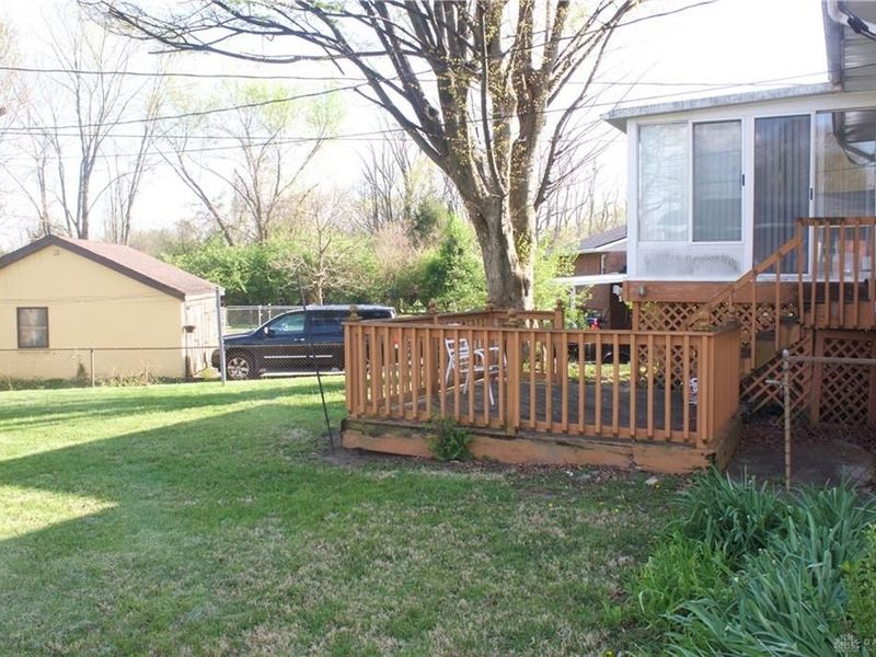 1930 Brandt Pike, Dayton, OH 45404 Photo 11