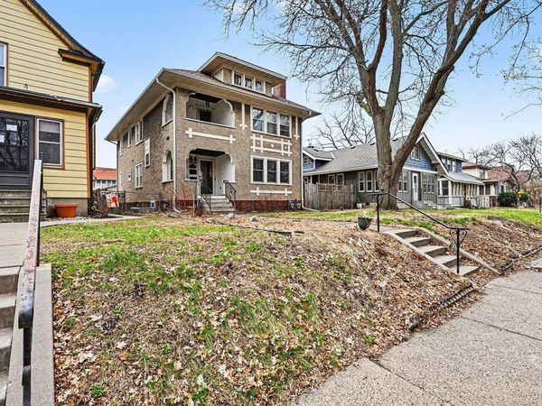 1254 Thomas Avenue, Saint Paul, MN 55104
