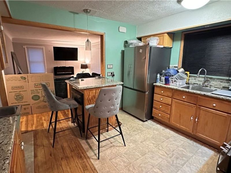 19513 Beverly Avenue , Maple Heights, OH 44137 Photo 13