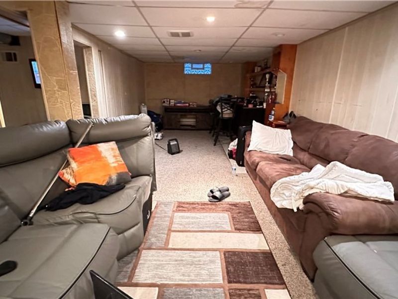 19513 Beverly Avenue , Maple Heights, OH 44137 Photo 25