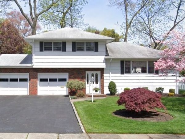 114 Pawnee Rd, Cranford, NJ 07016