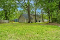 12 Inverary Court photo 4