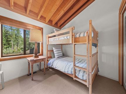 100 Lassen Drive, Tahoe City, CA 96145 Photo