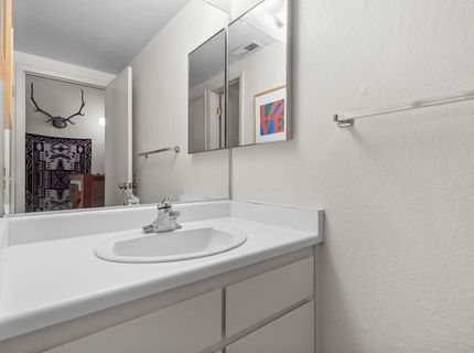 100 Lassen Drive, Tahoe City, CA 96145 Photo