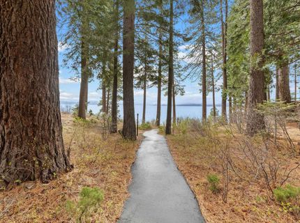 100 Lassen Drive, Tahoe City, CA 96145 Photo